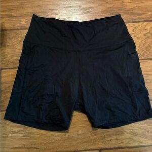 2 Pairs Black High-Waisted Bike Shorts With Pockets